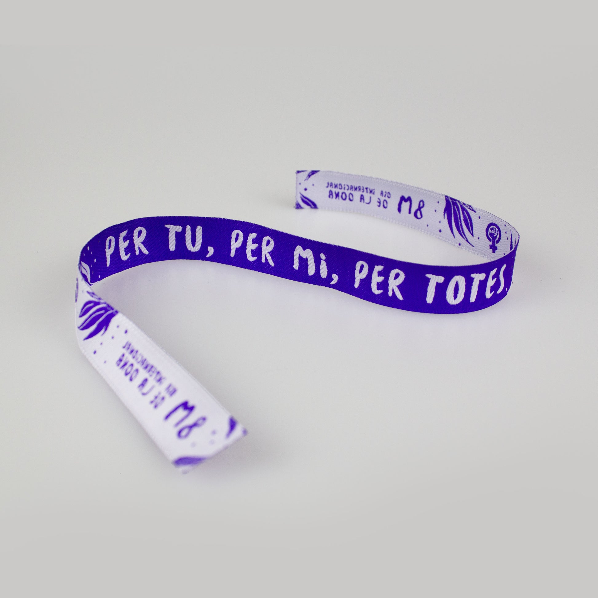 "Per tu, per mi, per totes" Pack 10 polseras de tela