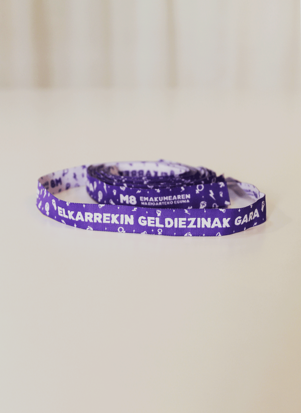 Pack 10 pulseras 8M 2022 | Elkarrekin geldiezinak gara