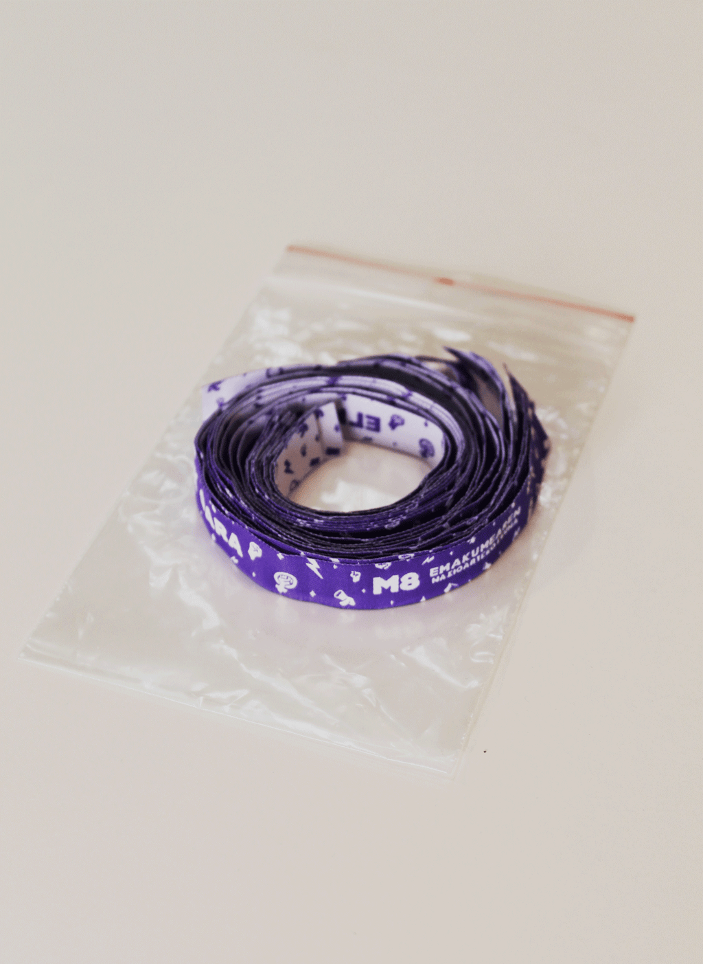 Pack 10 pulseras 8M 2022 | Elkarrekin geldiezinak gara